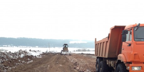 Строительство дорог в поселке. Февраль 2014